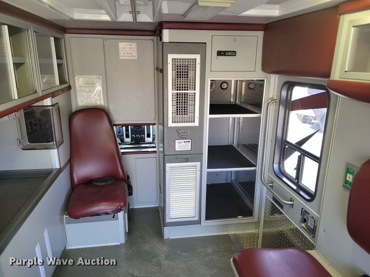 image for item LG9484 2011 Dodge Ram 4500HD  ambulance