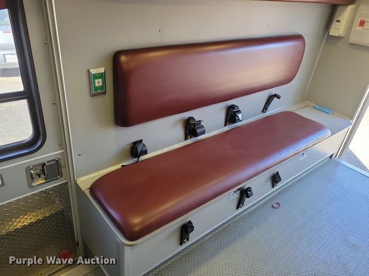 image for item LG9484 2011 Dodge Ram 4500HD  ambulance