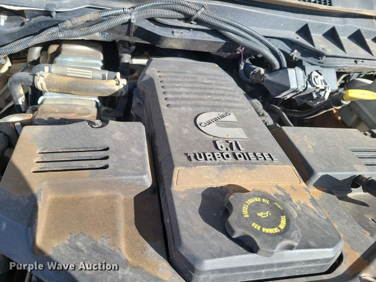 image for item LG9484 2011 Dodge Ram 4500HD  ambulance