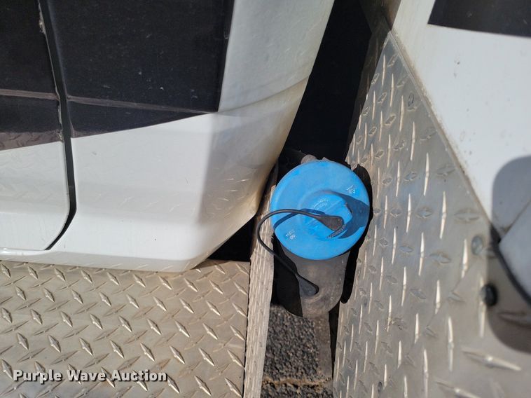 image for item LG9484 2011 Dodge Ram 4500HD  ambulance