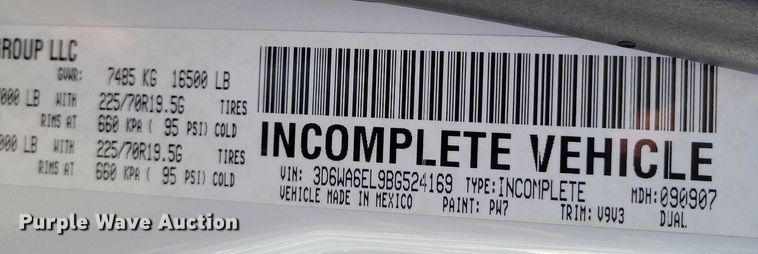 image for item LG9484 2011 Dodge Ram 4500HD  ambulance