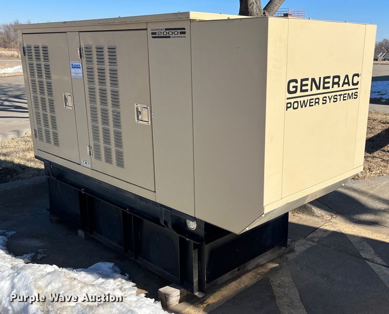 image for item LP9809 2003 Generac 2000 Series  generator
