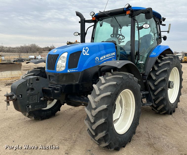 image for item LT9299 2014 New Holland T6.175  MFWD tractor