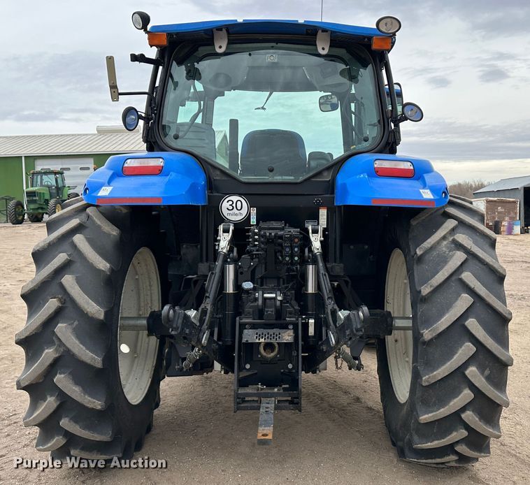 image for item LT9299 2014 New Holland T6.175  MFWD tractor