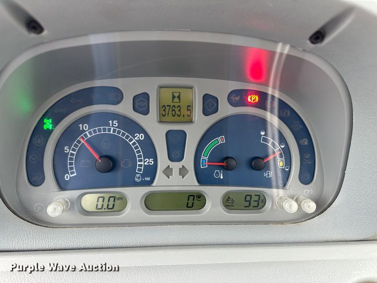 image for item LT9299 2014 New Holland T6.175  MFWD tractor