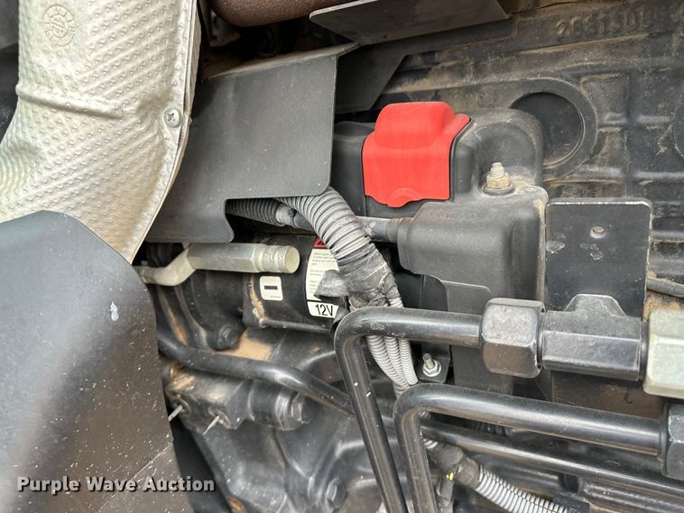 image for item LT9299 2014 New Holland T6.175  MFWD tractor