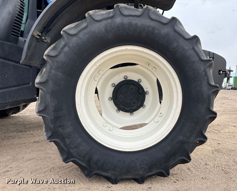 image for item LT9299 2014 New Holland T6.175  MFWD tractor