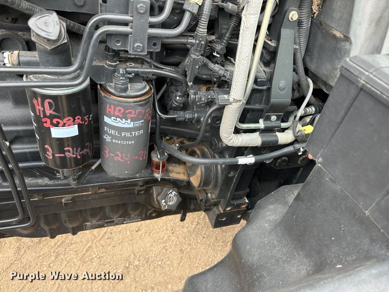 image for item LT9300 2014 New Holland T6.175  MFWD tractor