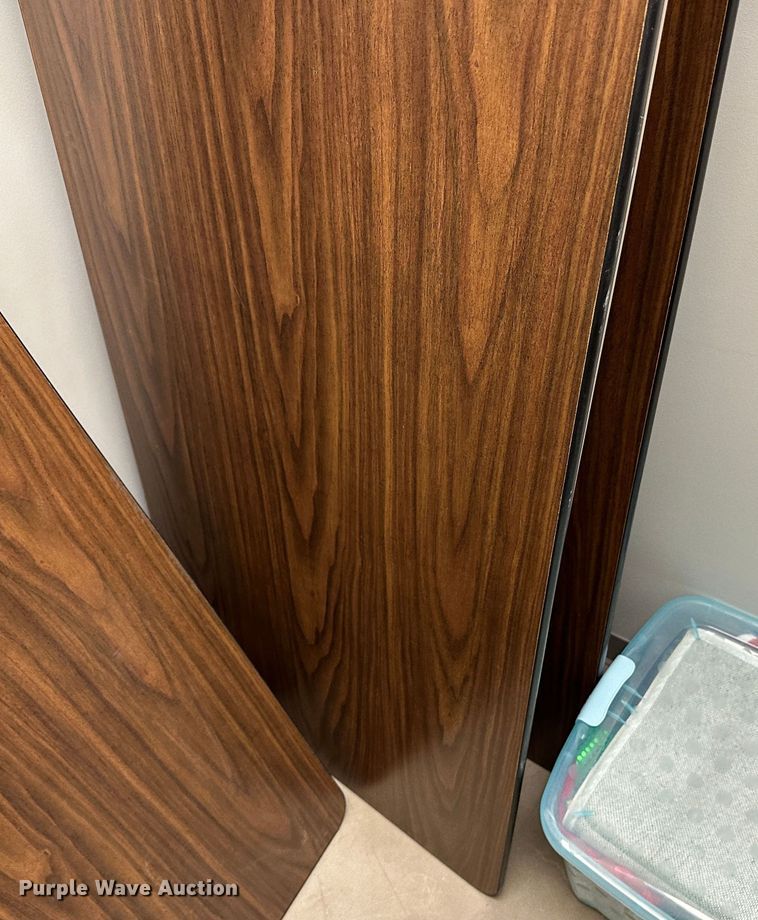 image for item LT9315 (4) tables