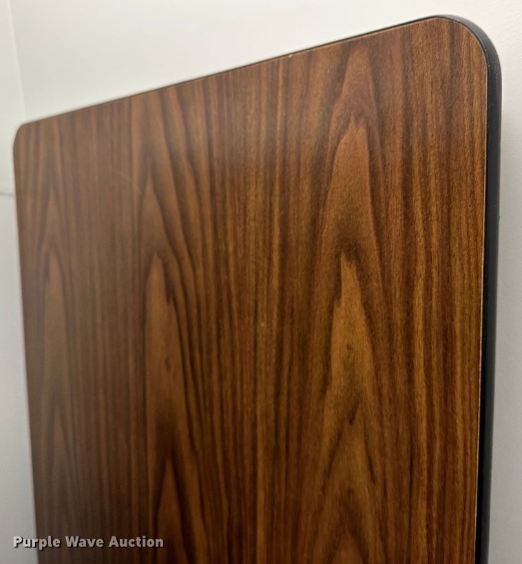 image for item LT9315 (4) tables