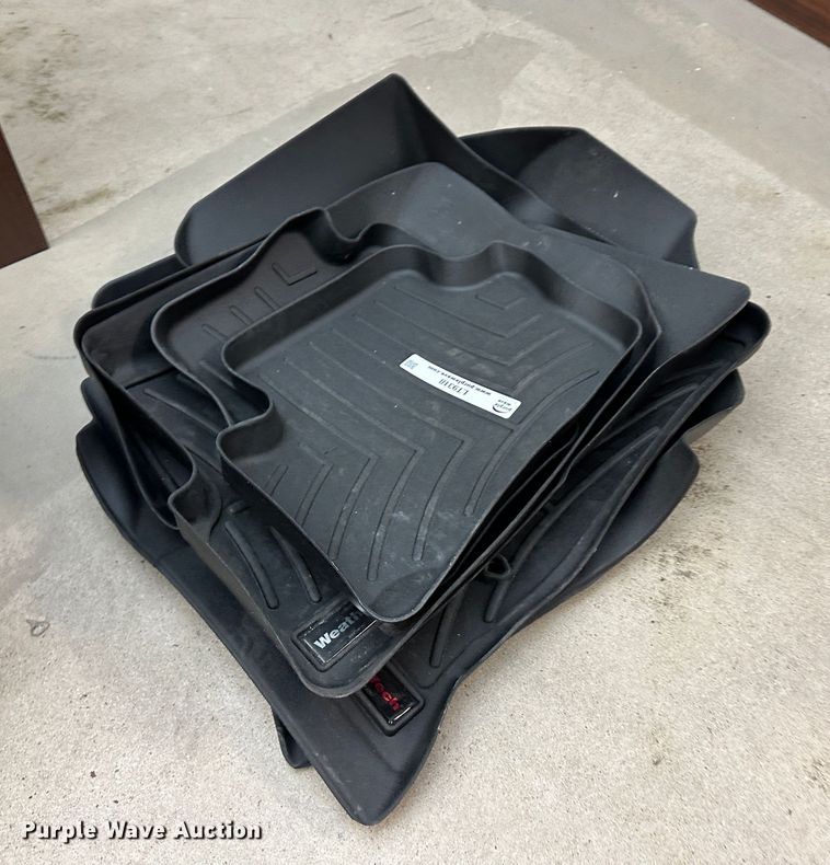 image for item LT9318 WeatherTech floor mats