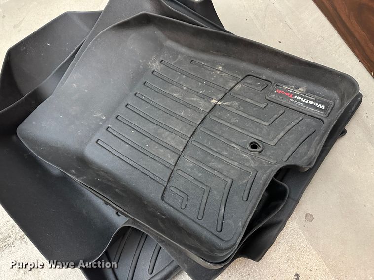 image for item LT9318 WeatherTech floor mats