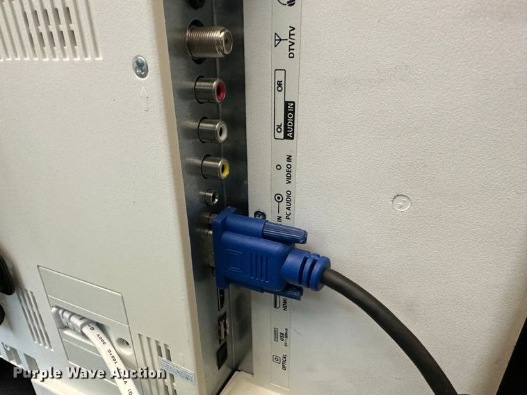 image for item LT9319 (3) monitors