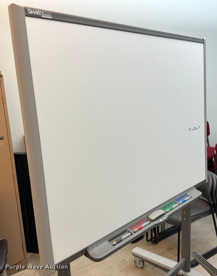 image for item LT9320 Smartboard interactive display