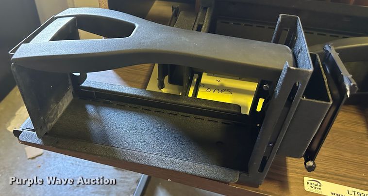 image for item LT9328 Office supplies and equipment