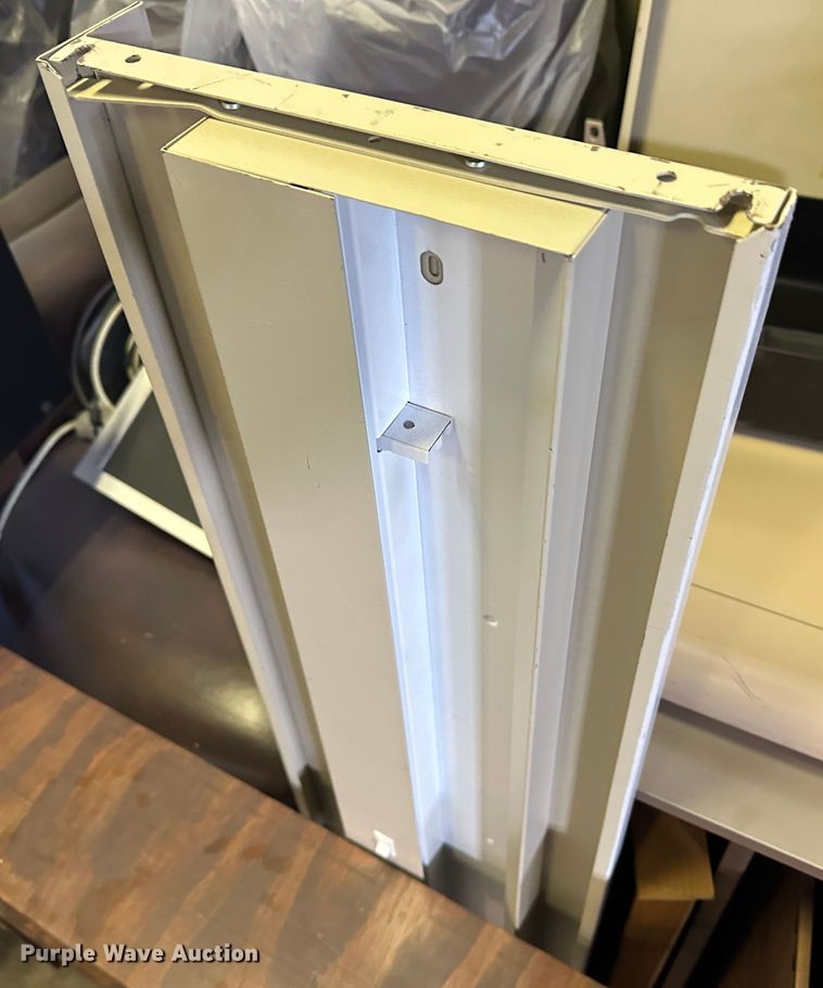 image for item LT9328 Office supplies and equipment