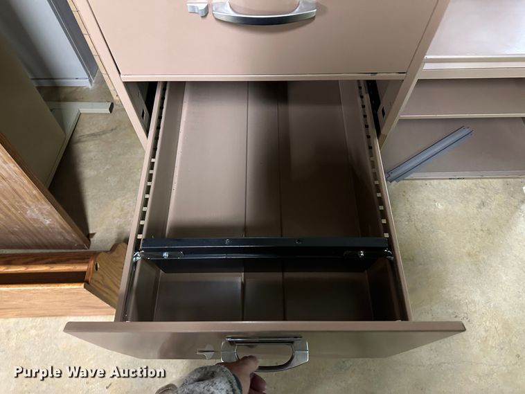 image for item LT9331 Office supplies and equipment