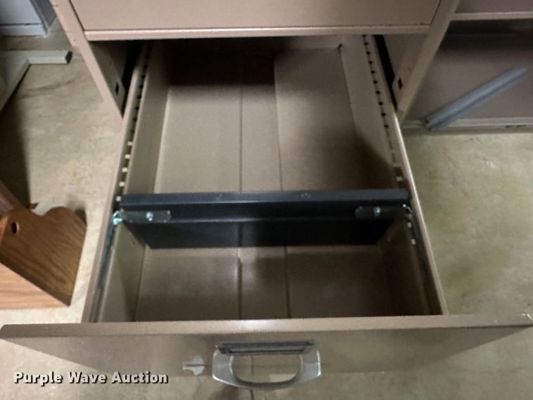 image for item LT9331 Office supplies and equipment