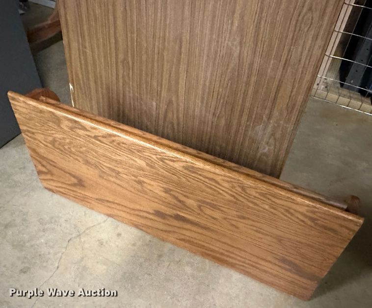 image for item LT9331 Office supplies and equipment