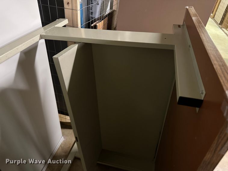 image for item LT9331 Office supplies and equipment