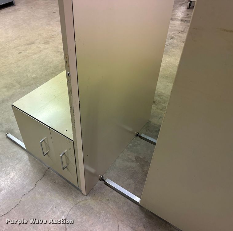 image for item LT9331 Office supplies and equipment