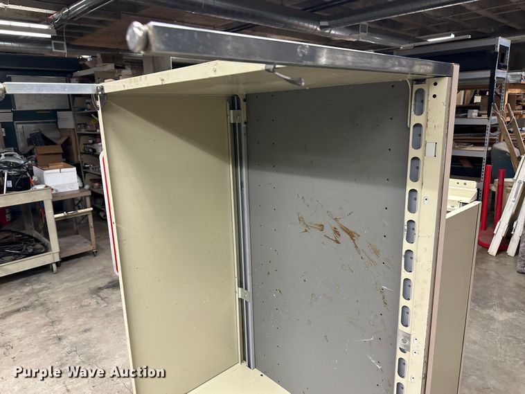 image for item LT9331 Office supplies and equipment