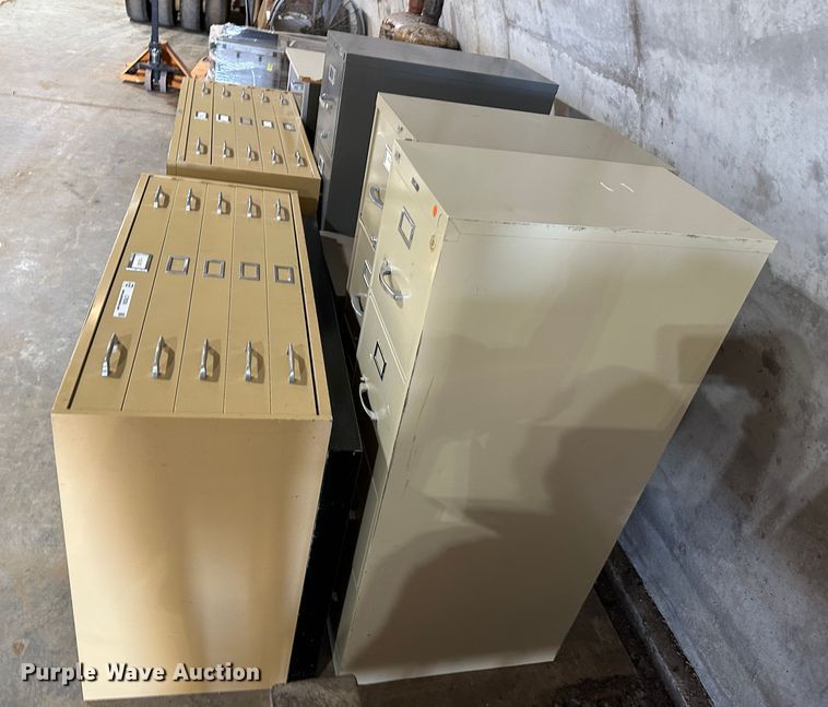 image for item LT9338 (8) file cabinets