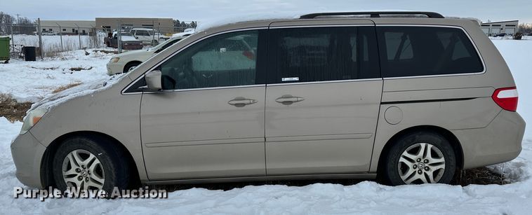 image for item LT9348 2006 Honda Odyssey EX  van