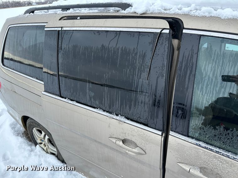 image for item LT9348 2006 Honda Odyssey EX  van