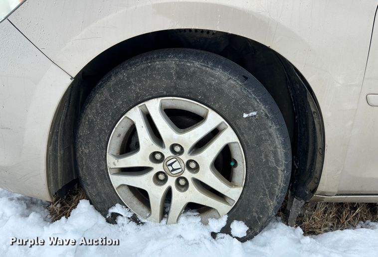 image for item LT9348 2006 Honda Odyssey EX  van