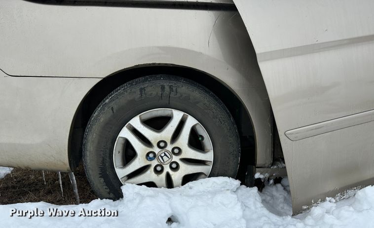 image for item LT9348 2006 Honda Odyssey EX  van