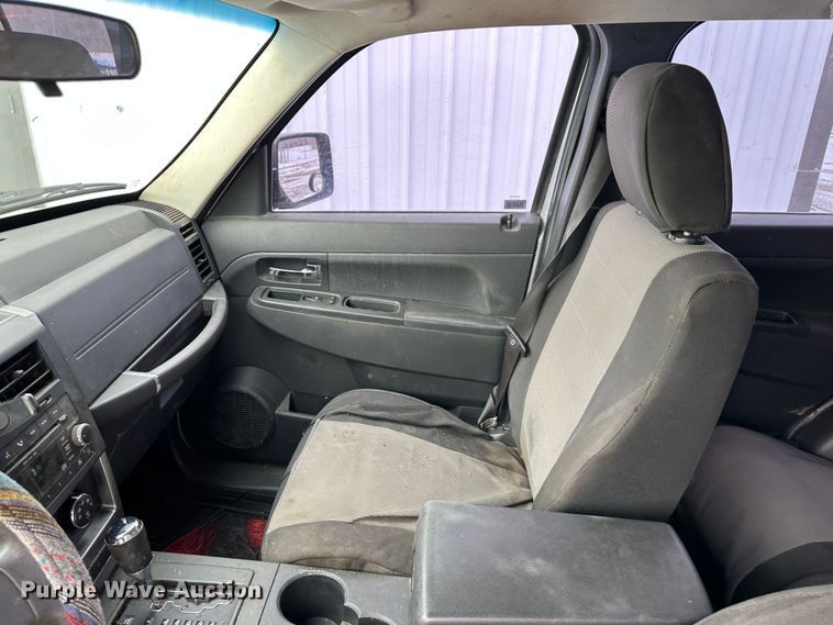 image for item LT9354 2009 Jeep Liberty  SUV