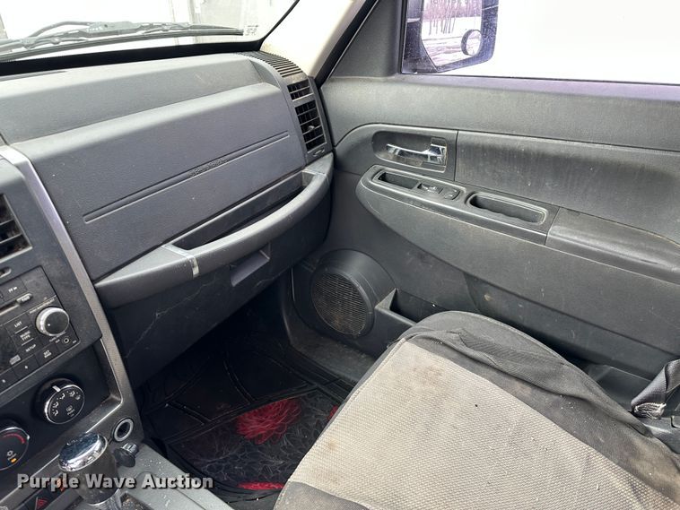 image for item LT9354 2009 Jeep Liberty  SUV