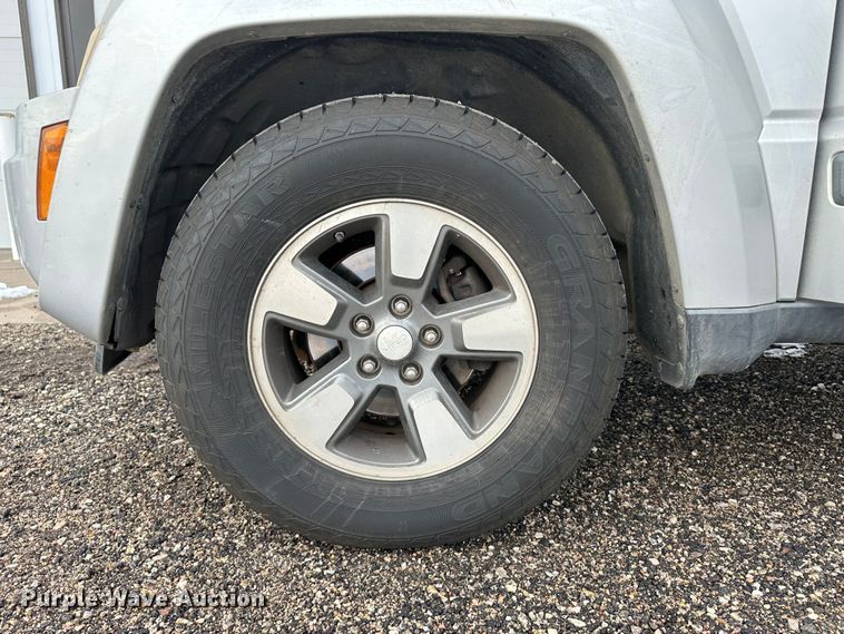 image for item LT9354 2009 Jeep Liberty  SUV