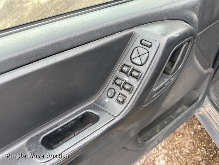 image for item LT9355 2003 Jeep Grand Cherokee  SUV