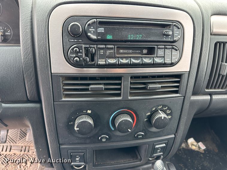 image for item LT9355 2003 Jeep Grand Cherokee  SUV