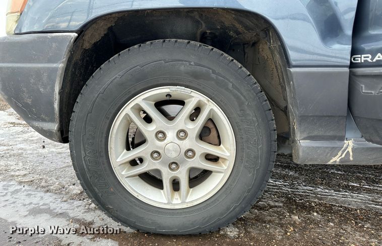 image for item LT9355 2003 Jeep Grand Cherokee  SUV