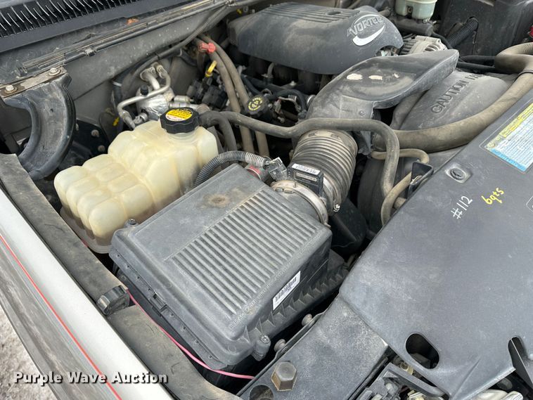 image for item LT9356 2001 Chevrolet Silverado 1500  Ext. Cab pickup truck