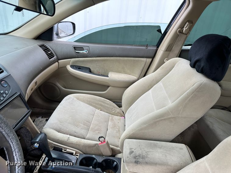 image for item LT9357 2004 Honda Accord