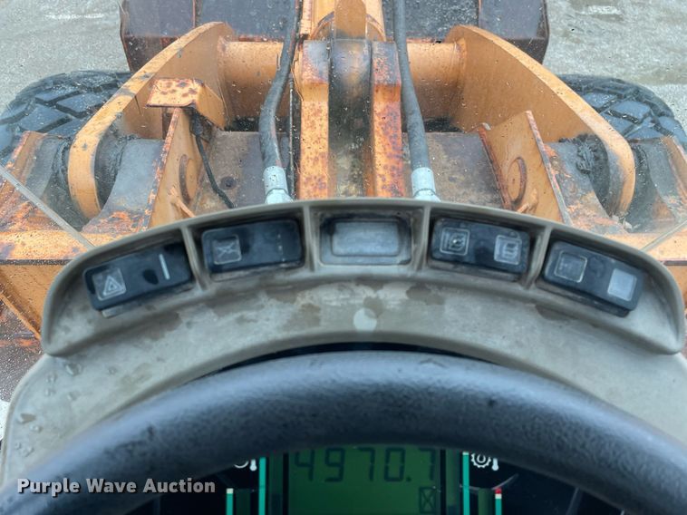 image for item MA9845 2005 Case 821C  wheel loader