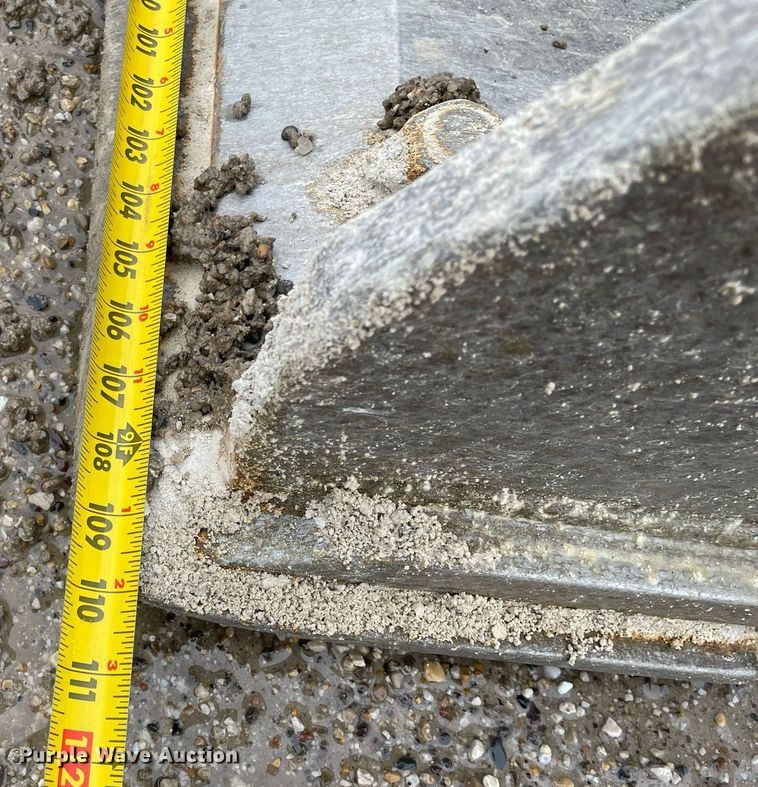 image for item MA9845 2005 Case 821C  wheel loader