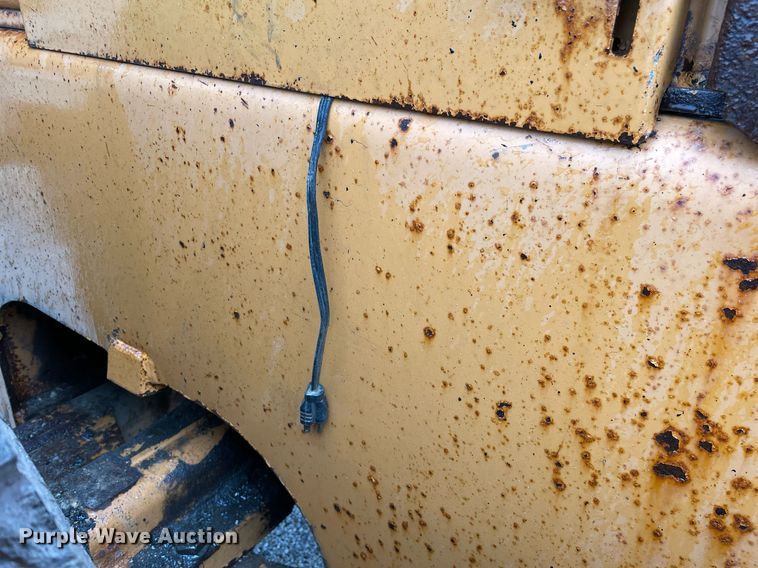 image for item MA9845 2005 Case 821C  wheel loader