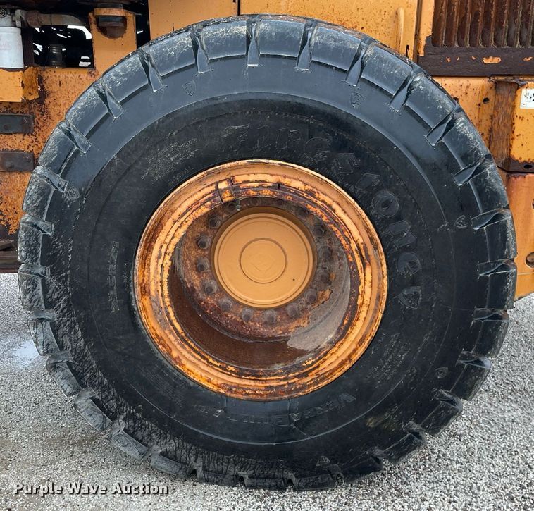 image for item MA9845 2005 Case 821C  wheel loader