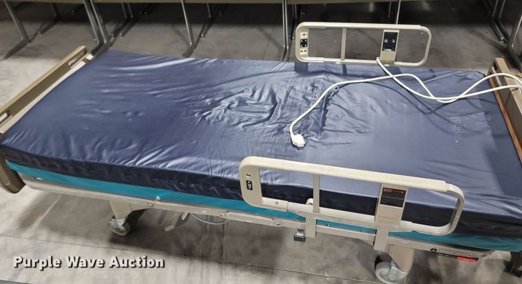 image for item MH9693 (9) hospital beds