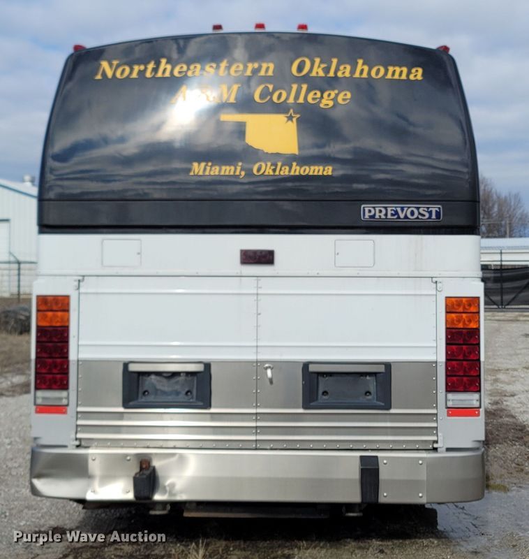 image for item MH9710 1999 Prevost 1999  coach bus