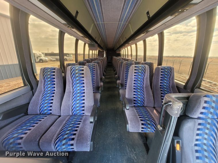 image for item MH9710 1999 Prevost 1999  coach bus