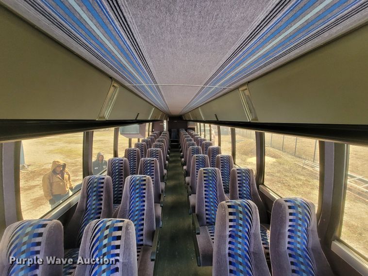 image for item MH9710 1999 Prevost 1999  coach bus