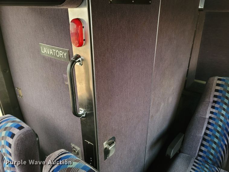 image for item MH9710 1999 Prevost 1999  coach bus