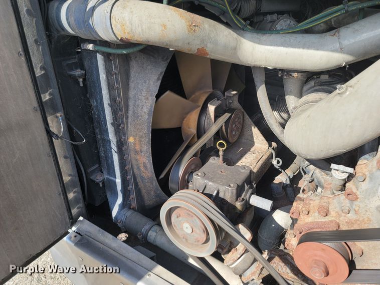 image for item MH9710 1999 Prevost 1999  coach bus