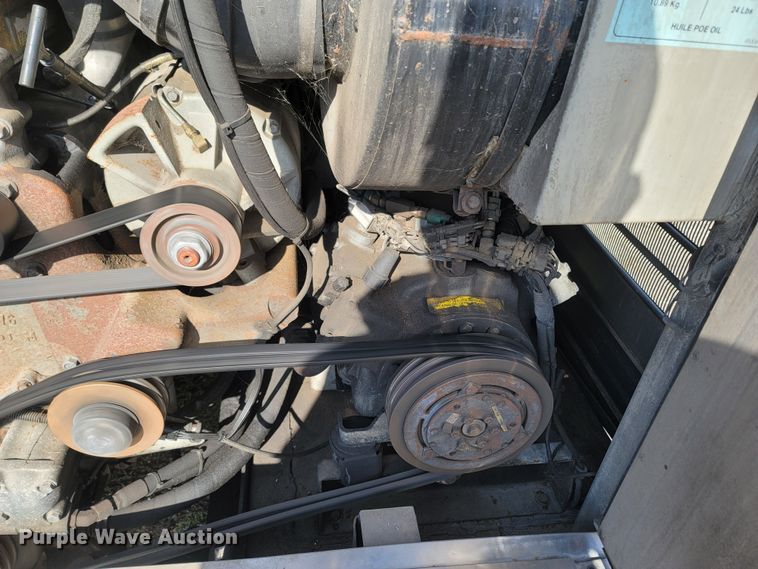 image for item MH9710 1999 Prevost 1999  coach bus